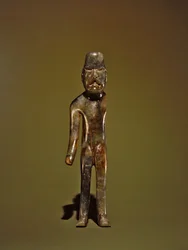 Homme debout, culture Olmèque